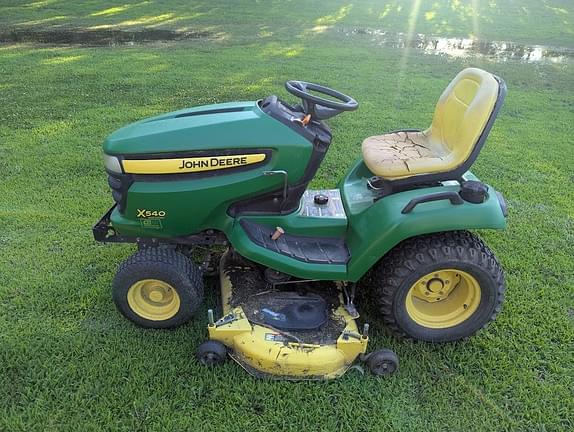 Image of John Deere X540 Primary image