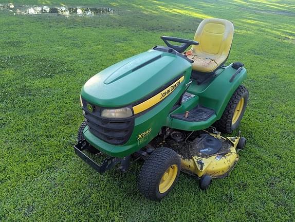 Image of John Deere X540 equipment image 1