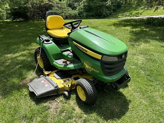 Image of John Deere X540 equipment image 1