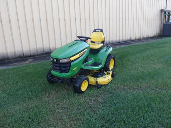 Image of John Deere X540 equipment image 1