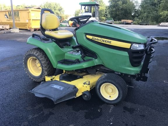Main image John Deere X540