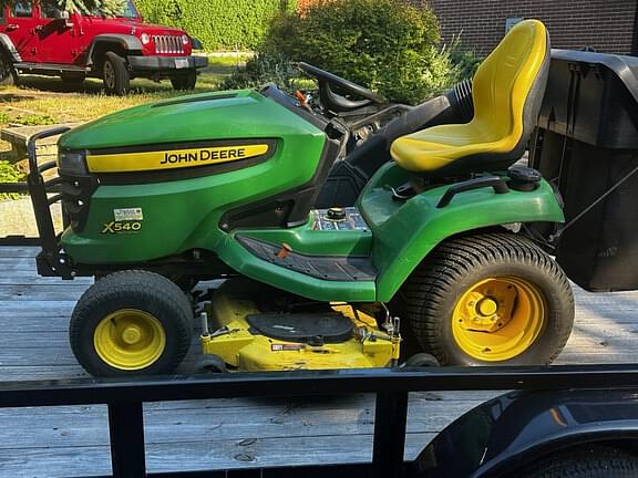 Image of John Deere X540 equipment image 2