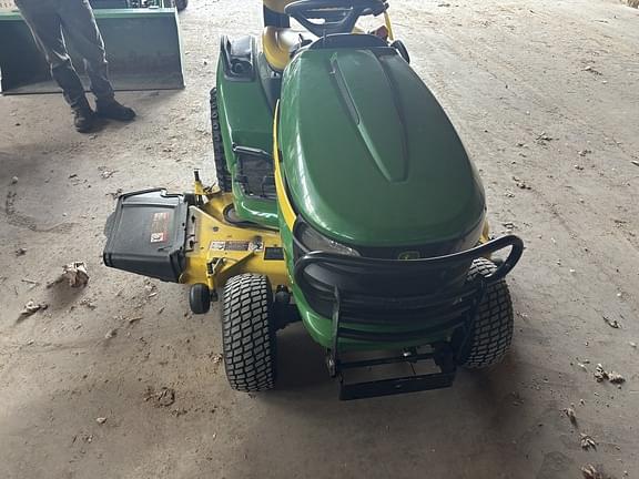 Image of John Deere X540 equipment image 3