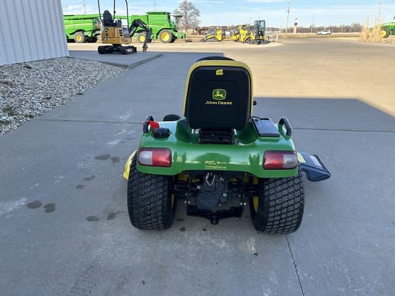 Image of John Deere X720 equipment image 3