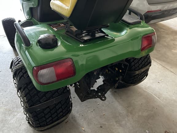 Image of John Deere X720 equipment image 3