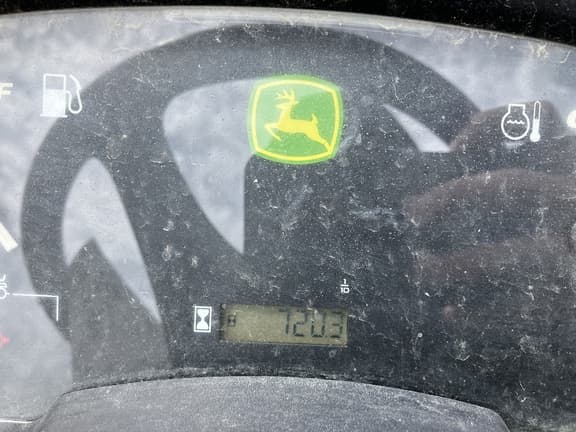 Image of John Deere X720 equipment image 4