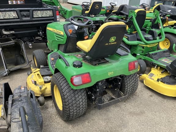 Image of John Deere X720 equipment image 3