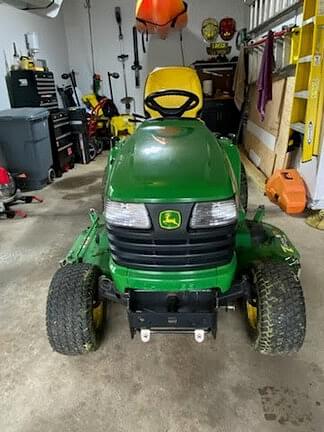 Image of John Deere X720 equipment image 4