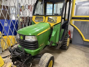 Main image John Deere X720