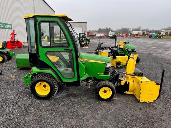 2010 John Deere X728 Equipment Image0
