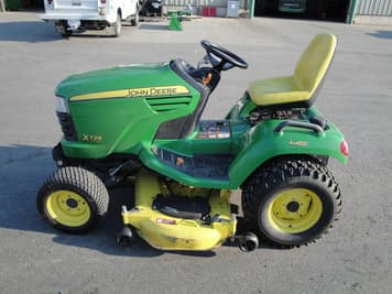 Main image John Deere X729