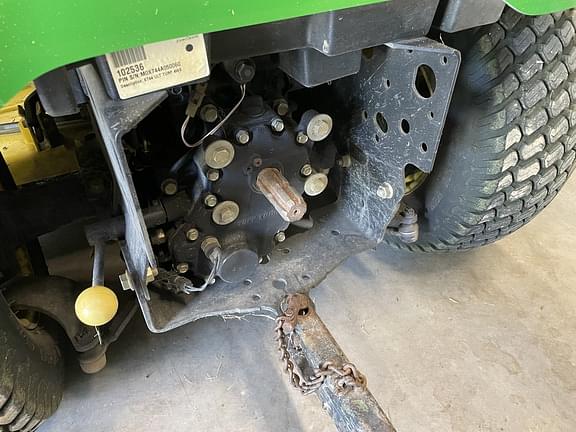 Image of John Deere X744 equipment image 4