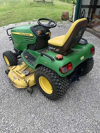 Image of John Deere X748 equipment image 4