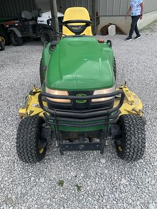 Image of John Deere X748 equipment image 3