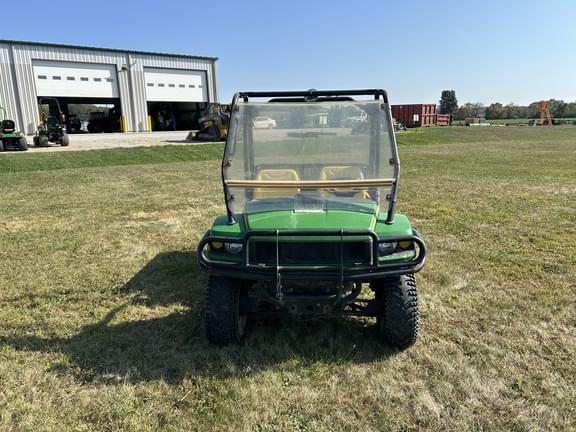 Image of John Deere Gator XUV 620i equipment image 4