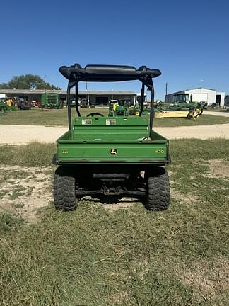 Image of John Deere Gator XUV 620i equipment image 2