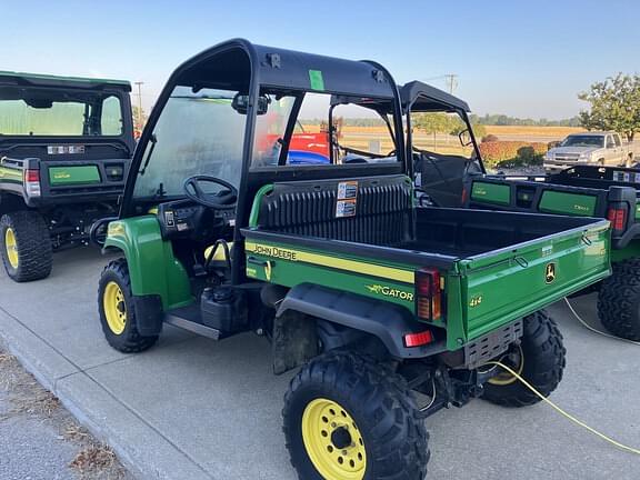 Image of John Deere Gator XUV 620i equipment image 3