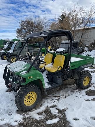 2010 John Deere Gator XUV 620i Equipment Image0