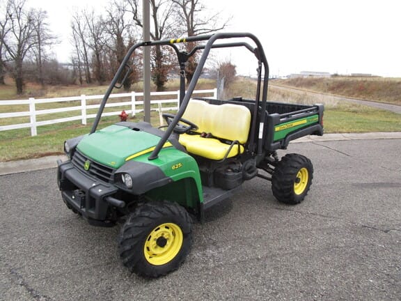 Main image John Deere XUV 625i