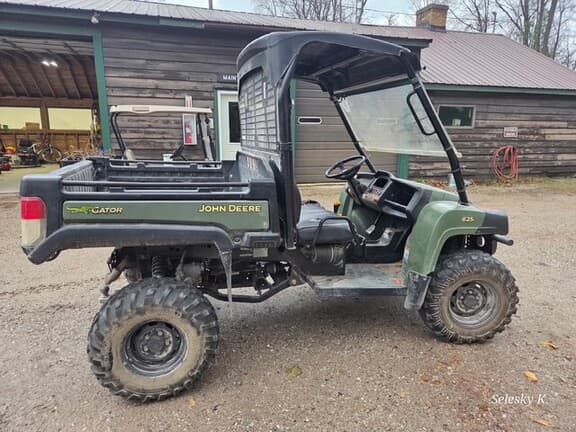 Image of John Deere XUV 625i Primary image