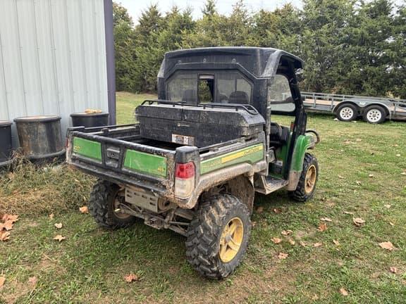 Image of John Deere Gator XUV 825i equipment image 4