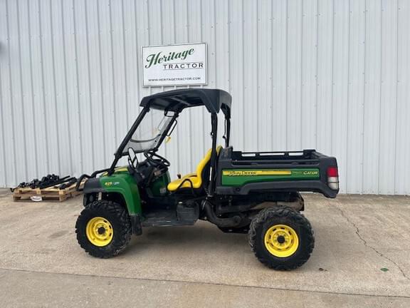 Image of John Deere Gator XUV 825i equipment image 1