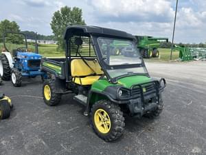 2010 John Deere Gator XUV 825i Image