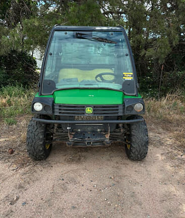 Image of John Deere Gator XUV 825i equipment image 1