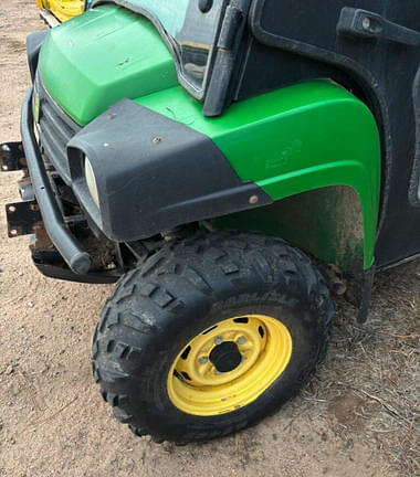 Image of John Deere Gator XUV 825i equipment image 4