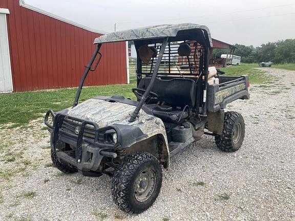 Image of John Deere Gator XUV 825i equipment image 1