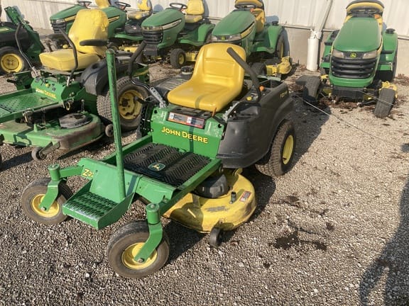 2010 John Deere Z225 Equipment Image0