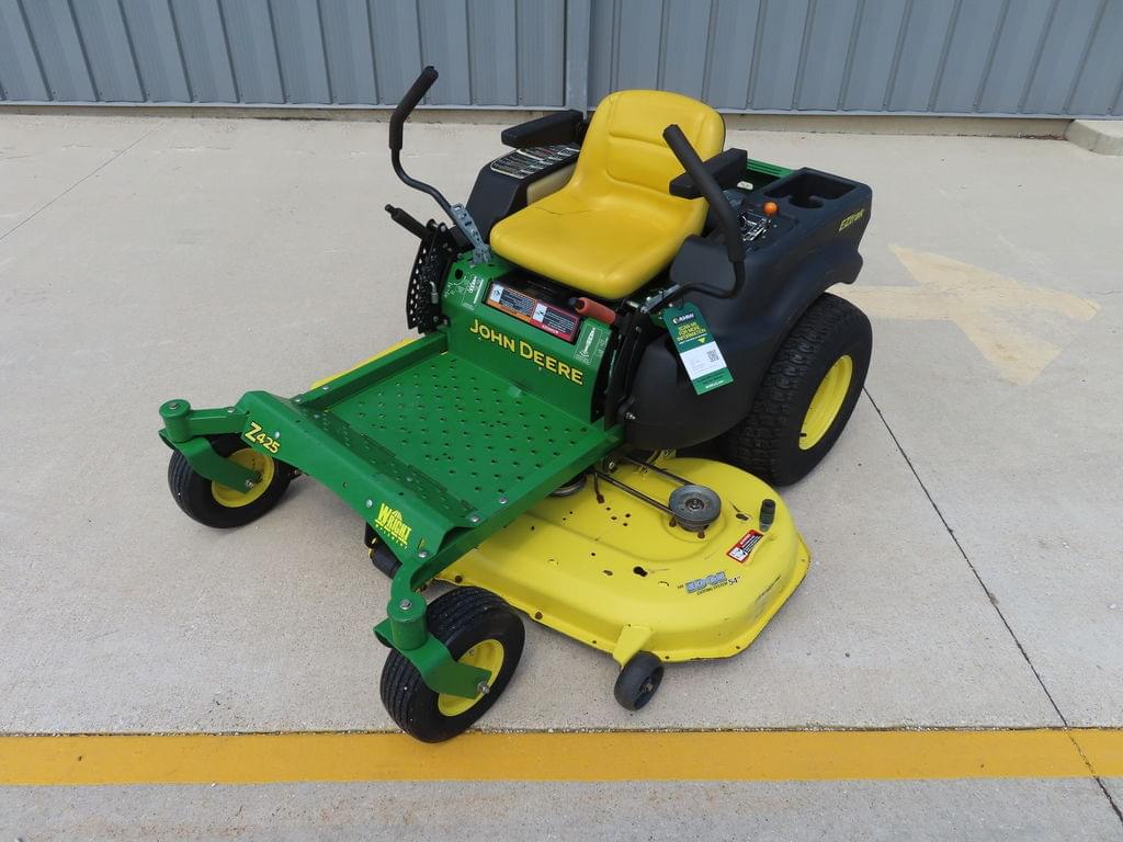 Image of John Deere Z425 Primary image