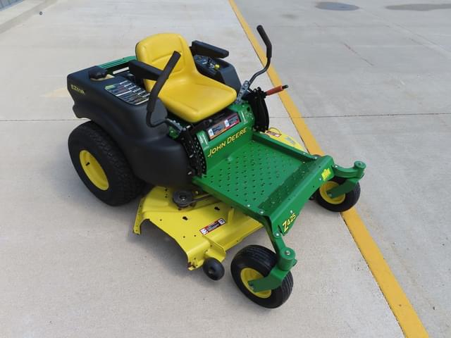 Image of John Deere Z425 equipment image 2