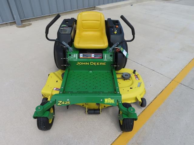 Image of John Deere Z425 equipment image 1