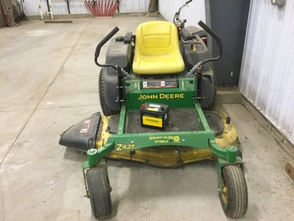 Main image John Deere Z425