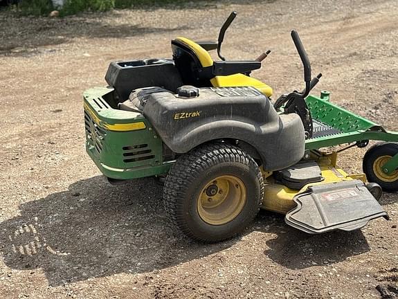 Image of John Deere Z425 equipment image 3