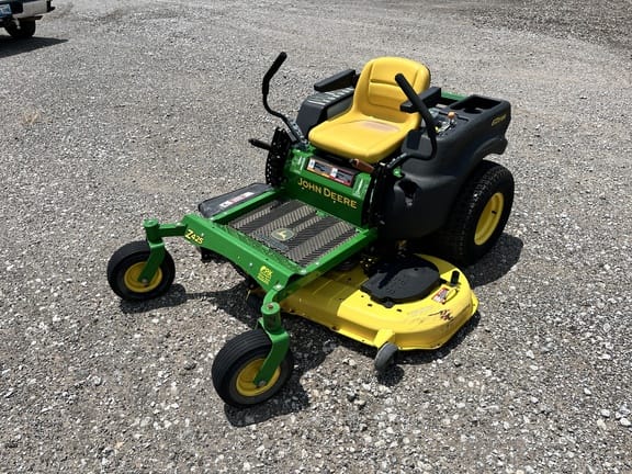 Main image John Deere Z425