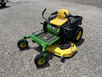 Main image John Deere Z425