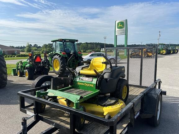 Image of John Deere Z425 Primary image