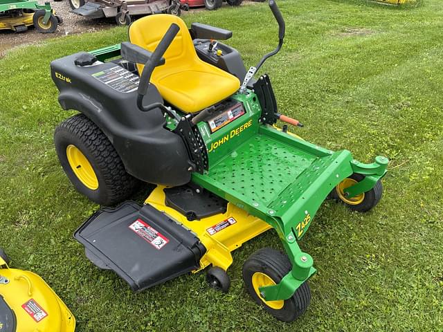 Image of John Deere Z425 equipment image 2