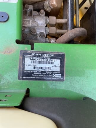 Image of John Deere Z445 equipment image 4