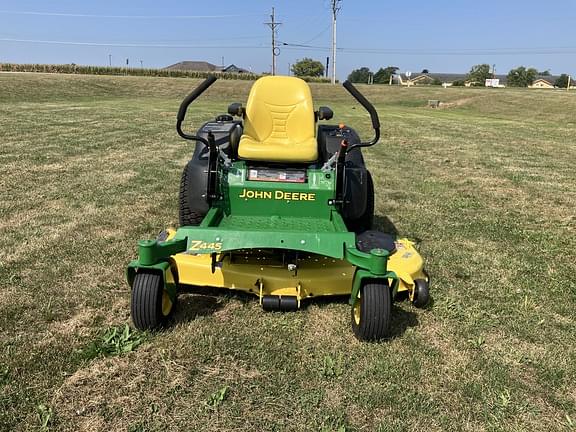 Image of John Deere Z445 equipment image 2