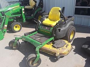 2010 John Deere Z445 Image