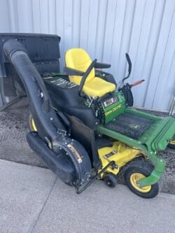 Image of John Deere Z445 equipment image 3