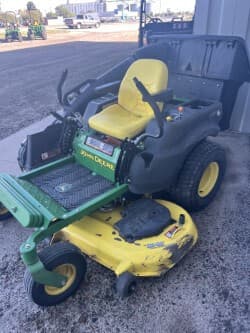 Image of John Deere Z445 equipment image 4