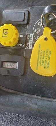 Image of John Deere Z445 Image 1