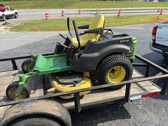 Image of John Deere Z445 equipment image 1