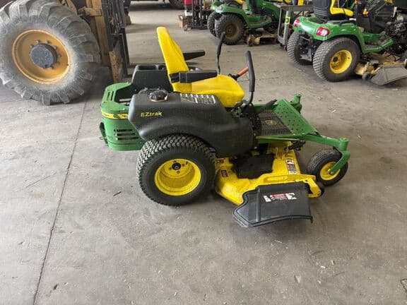 Image of John Deere Z465 equipment image 3