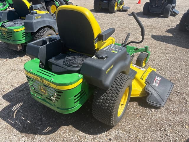 Image of John Deere Z465 equipment image 3
