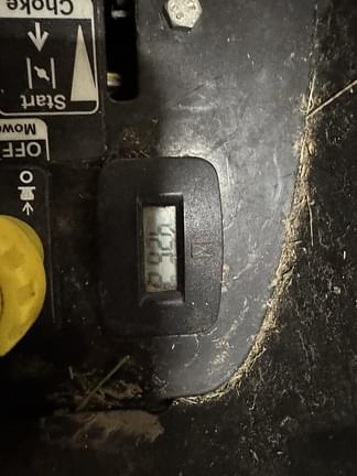 Image of John Deere Z465 equipment image 4